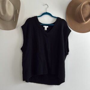 Oversized classic black sweater vest